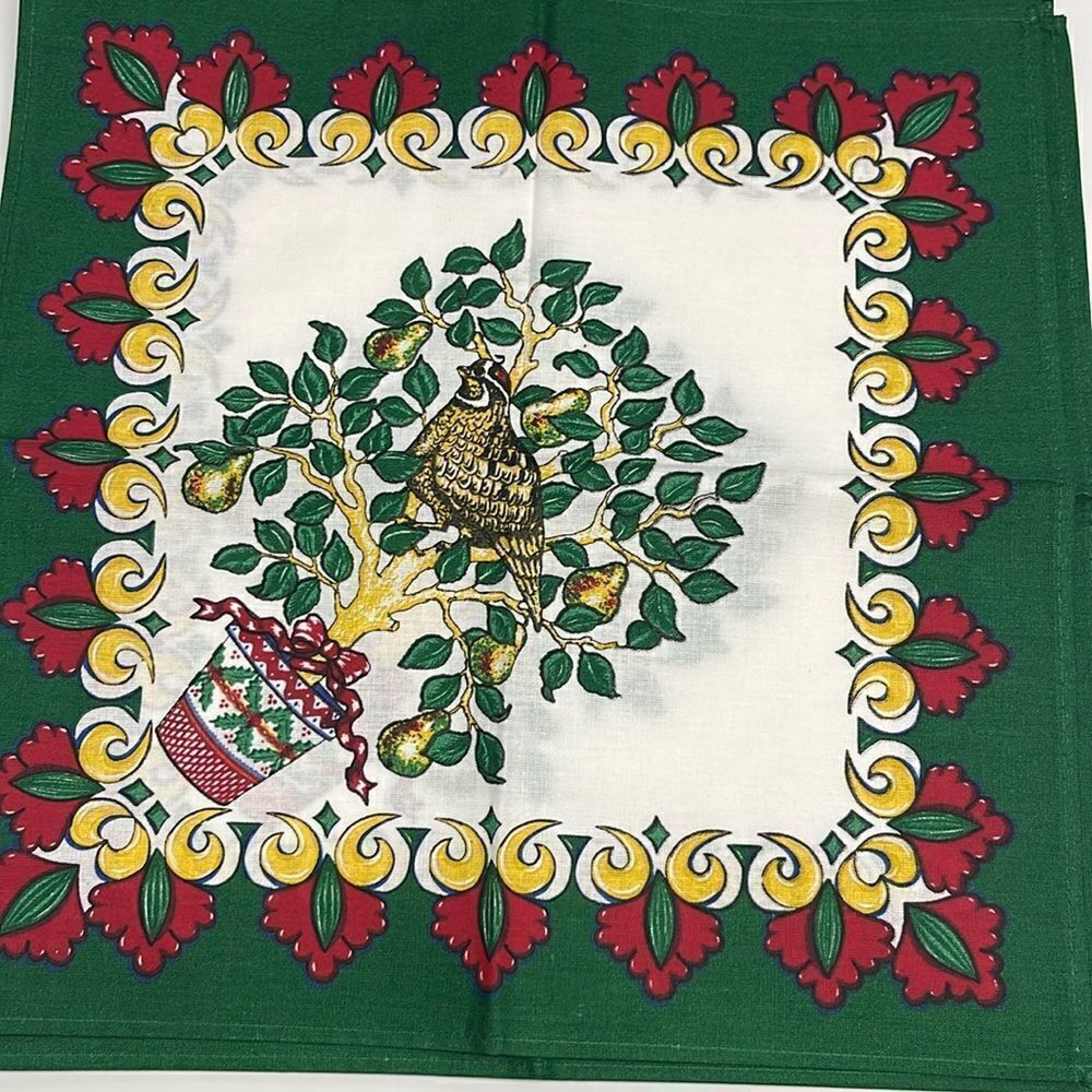 Wilton Court Cotton Cloth Napkins Partridge in A Pear Tree Christmas Table Decor